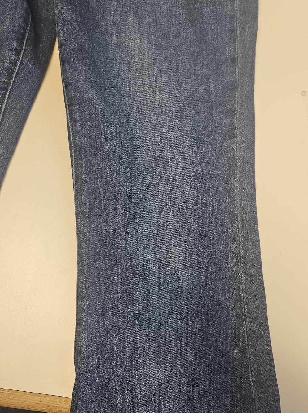 Good Legs Flare Jeans 8/29 - Picture 15 of 16